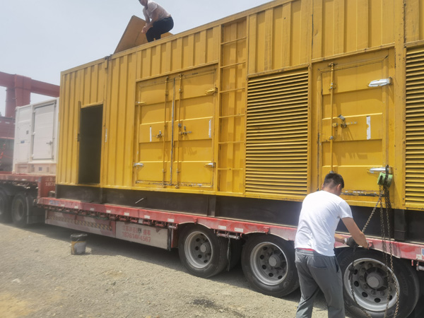 涡阳发电机出租100KW发电机需要什么规格的电缆线？